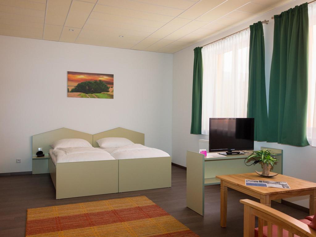 Winrooms "Hotel&Appartement" Wiener Neustadt Eksteriør bilde