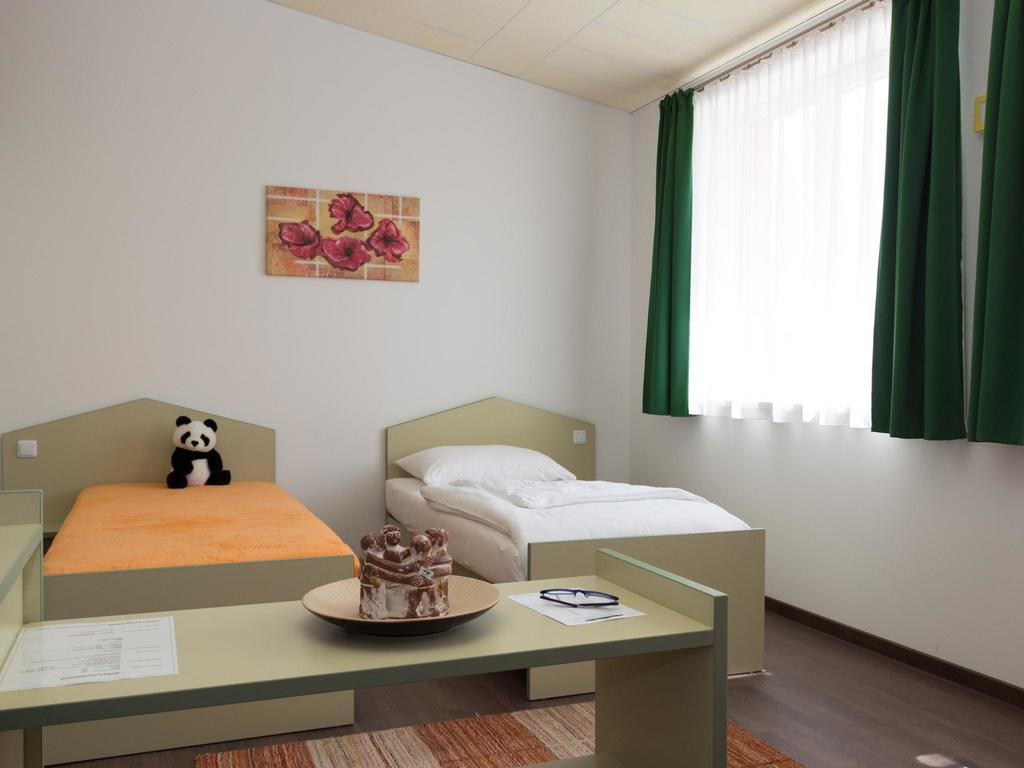 Winrooms "Hotel&Appartement" Wiener Neustadt Eksteriør bilde