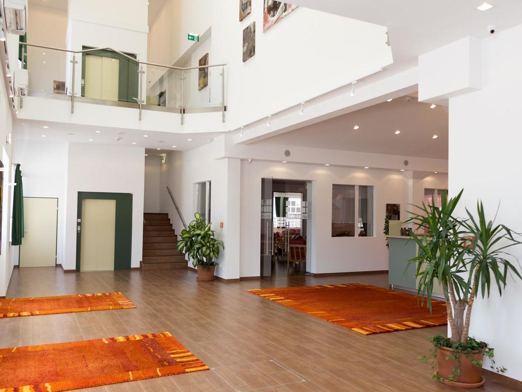 Winrooms "Hotel&Appartement" Wiener Neustadt Eksteriør bilde